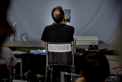 A Siviglia C è Un Barbiere 09 Low